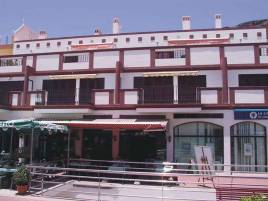 sanchezfront_a